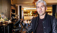 Fights, Camera, Action (S1 E4)