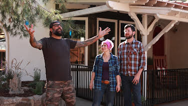 14:00: Animal Cribs (S2 E7) (S2) | Animal Planet | 4/16 2026