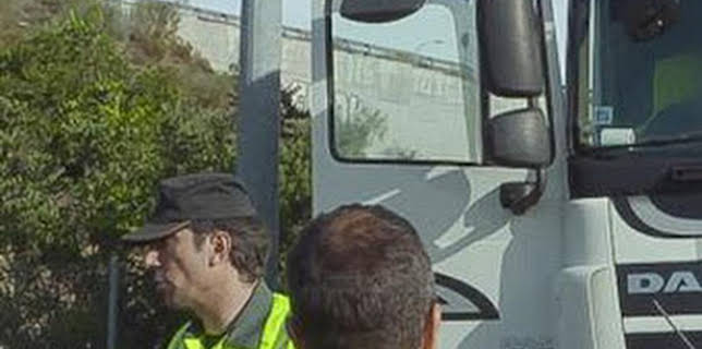 18:47: Control de carreteras: Episodio 2 | Discovery Max | 3/22 2026