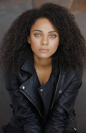 Aleyse Shannon as 