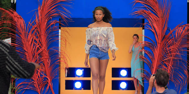 20:30: Mord i paradis (S5 E3) (S5) | VOX | 3/13 2026