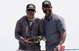 The Captain's Log With Capt. Jonathan Moss, Season 2: First Coast Fishing