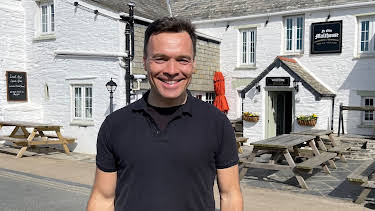 7:00 PM: Four in a Bed | 4 Seven | 12/21 2025