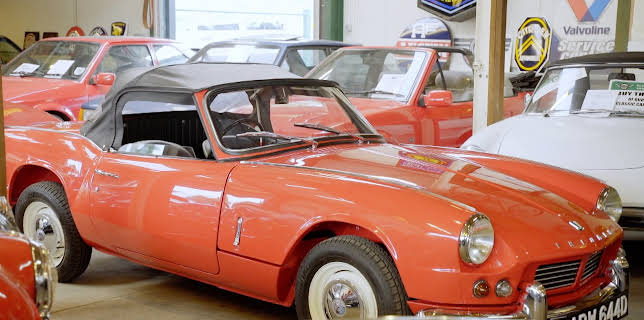 2:00 AM: Bangers & Cash (S3 E2) (S3) | Yesterday | 12/8 2025