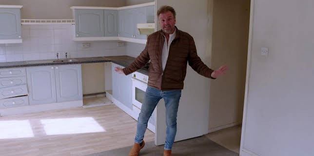 11:30 AM: Homes Under the Hammer (S27) | BBC One | 11/20 2025