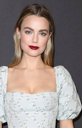 Rebecca Rittenhouse as 