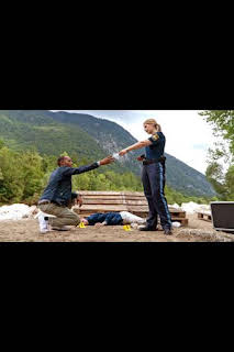 01:54: Asesinatos en la montaña (T3): Ep.6 Venganza agridulce | COSMO | 3/31 2026