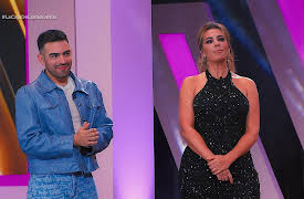 La Caja de Los Secretos season-1: La Caja de Los Secretos - Soltero Getzemani