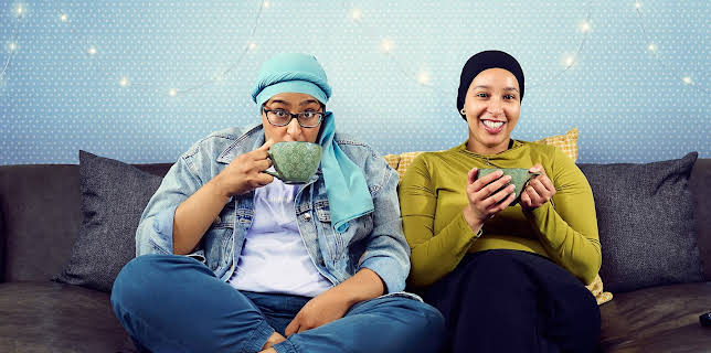 9:00 PM: Gogglebox | E4 | 12/16 2025