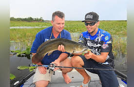 Al's Fish'n With Mates: Lake Toho with Aussie Bass Pro Carl Jocumsen