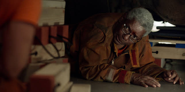 22:40: Fire Country (S1 E10) (S1) | Viasat Series | 3/26 2026