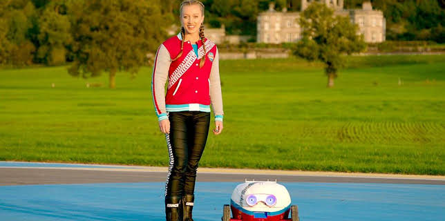 12:45 PM: Grace's Amazing Machines (S2) | Cbeebies | 11/28 2025