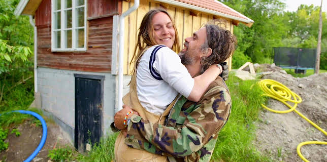 11:50: Hjelp, vi har kjøpt ein bondegard!: Patrick Swayze | NRK 2 | 1/31 2026