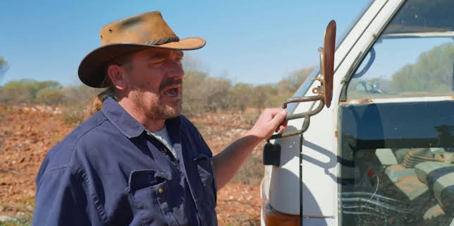 23:00: Guldjägarna i Australien (S9 E12) (S9) | TV10 | 2/14 2026