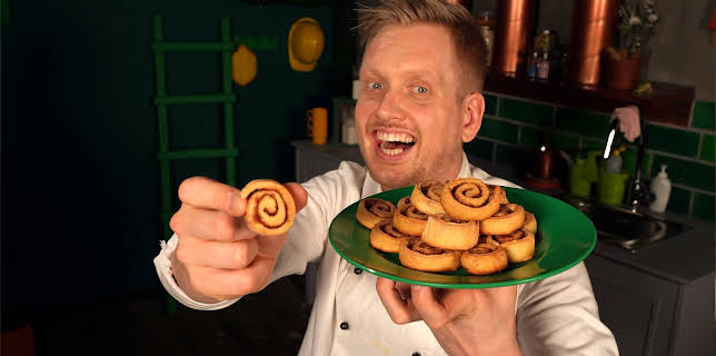 10:10: Gjør det sjøl: Kanelsnurrer | NRK Super | 1/22 2026