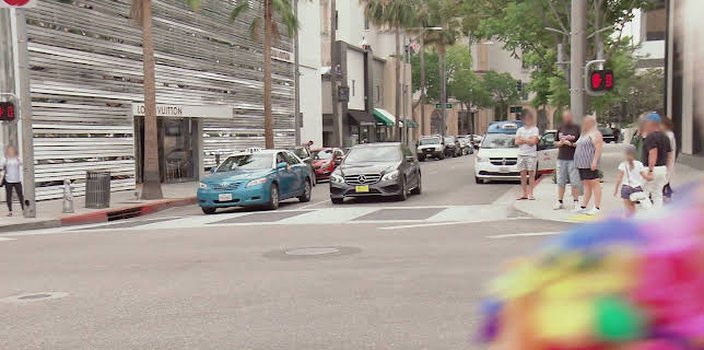 01:40: Verpfuscht - Ein Fall für die Beauty-Docs | Sixx | 12/13 2025