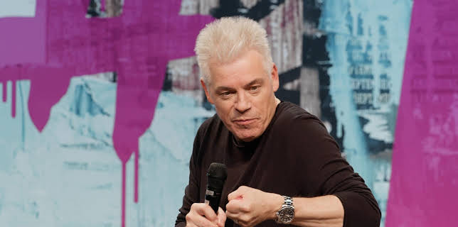 23:30: Michael Mittermeier - Live auf der Bühne! | RBB Fernsehen | 2/8 2026