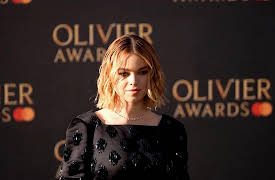 Fashion Forward: Season 4: Fashion Forward 454