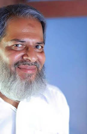 Jayaprakash Kuloor as 