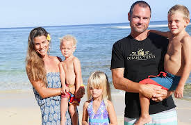 Love Yurts, Season 1: Home Sweet Yurt