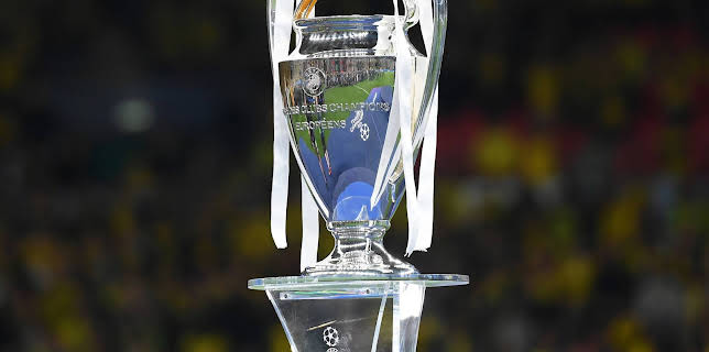 21:30: Magazine Champions League (T24/25): Final | M. Liga de Campeones | 6/20 2025