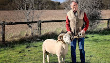 Love Your Weekend with Alan Titchmarsh (S8 E3)