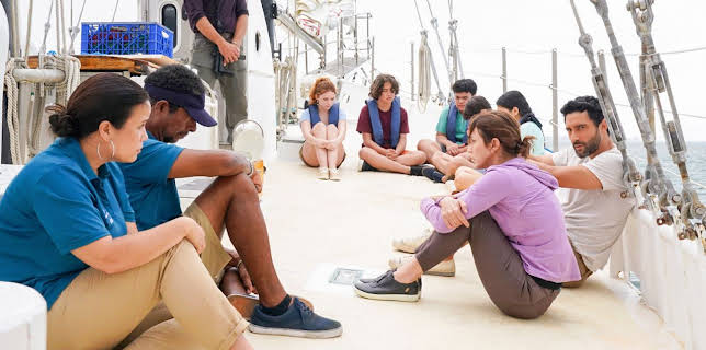 1:50 AM: NCIS Hawai'i (S1 E15) (S1) | 5 USA | 12/1 2025