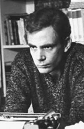 Sergio Corrieri as 