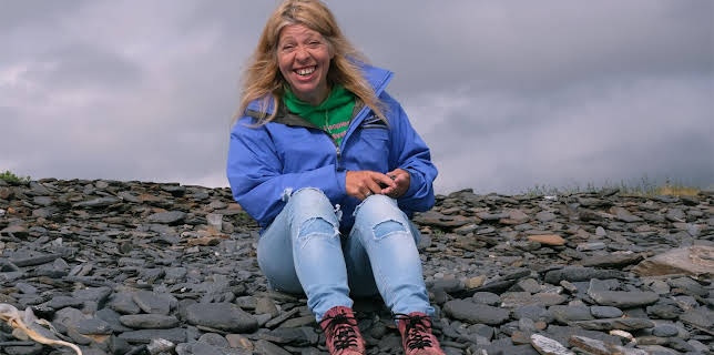 10:00 PM: Our Tiny Islands | More 4 | 12/9 2025