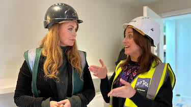 1:00 PM: DIY SOS (S33 E3) (S33) | W | 3/10 2026