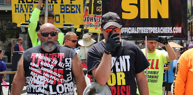 2:00 AM: Hate Thy Neighbour (S2 E1) (S2) | Dave | 3/11 2026