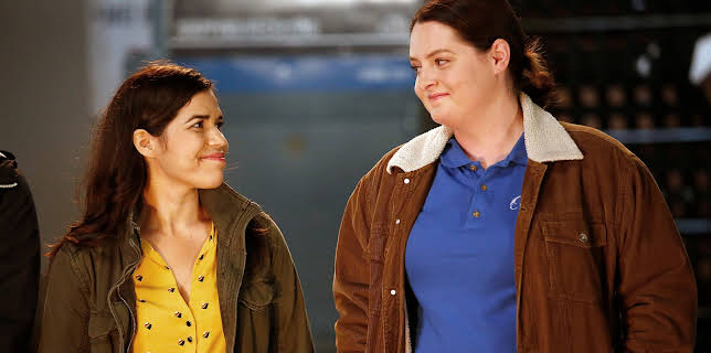 9:00 PM: Superstore (S1 E5) (S1) | Dave | 1/10 2026