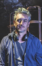 Greg McLean som Director