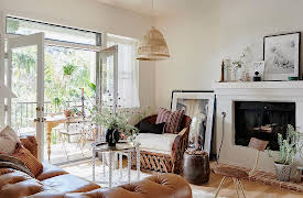 Capturing Home, Season 1: Bachelor Pad to Family Home