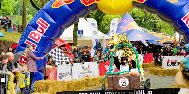 11:00 AM: Red Bull Soapbox Race (S10 E3) (S10) | Dave | 12/27 2025