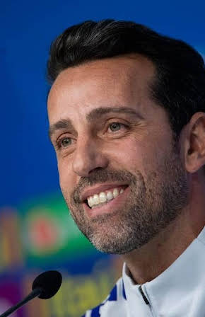 Edu Gaspar as 