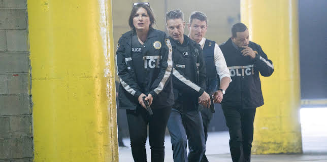 03:20: Law & Order: Special Victims Unit (S19 E24) (S19) | Kanal 5 | 12/20 2025