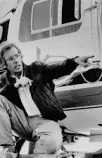 Roger Spottiswoode som Director