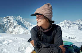 Edge of the Earth, Season 1: Into the Void