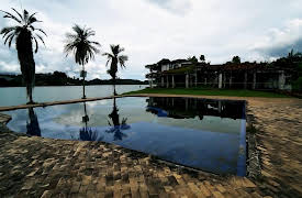 Abandoned: St. Louis Schools