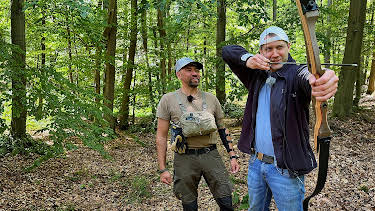 12:30: Selbstversuch Survival - Überlebenstraining im Reinhardswald | HR Fernsehen | 5/24 2026