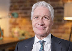 Secrets of the Royal Palaces