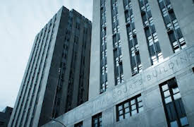 Rum 2806: Anklagelsen: Avsnitt 3