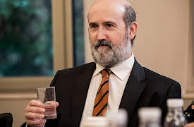 Vota Juan, Season 1: Episode 1