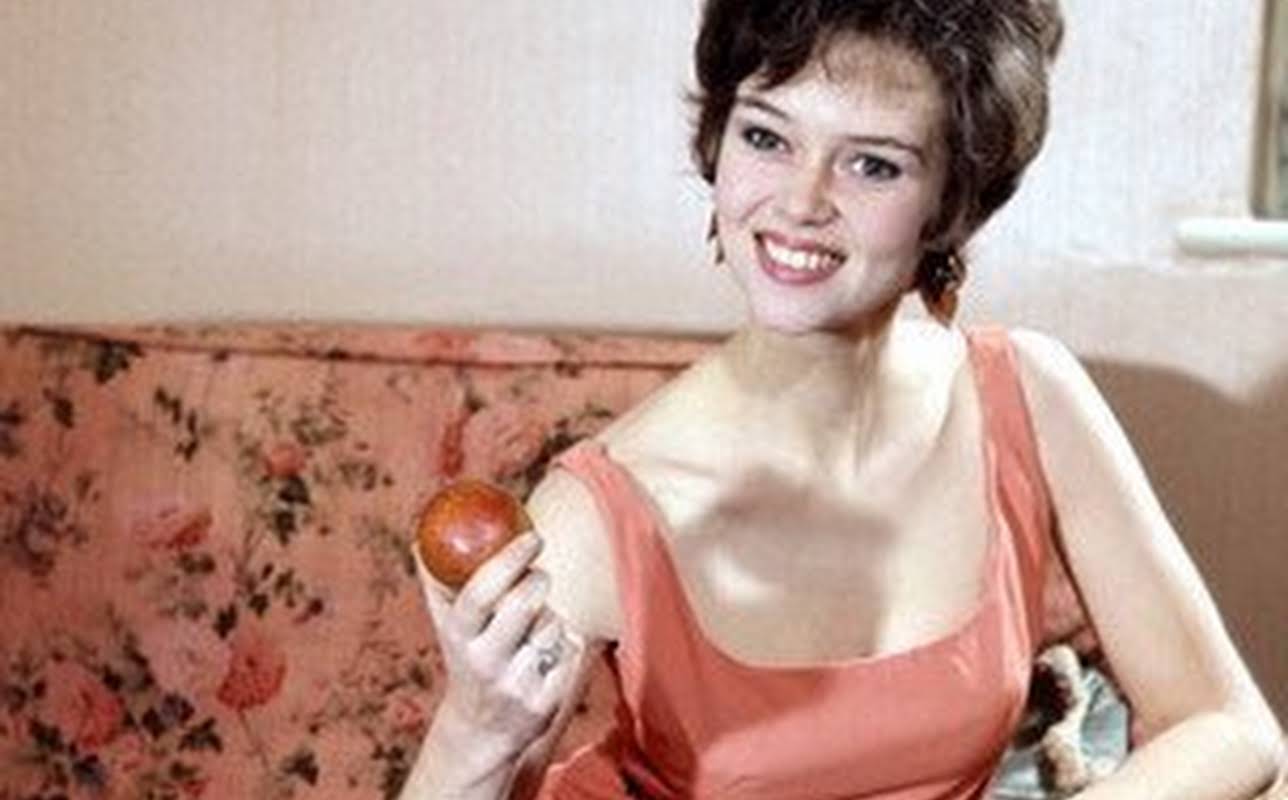 Gabrielle Drake