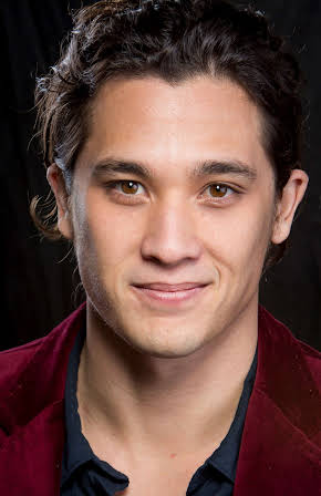 Chai Hansen as 
