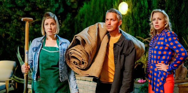 03:15: Vorstadtweiber (S05/E08) | One | 11/21 2025