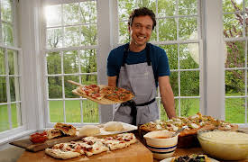 Let Frankie Cook: The Wonderful World of Pizza