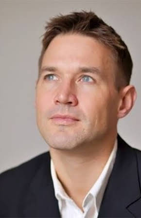 Alistair Appleton as 