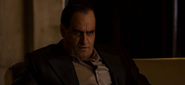 Max presents a first look at Colin Farrell as 'The Penguin.'